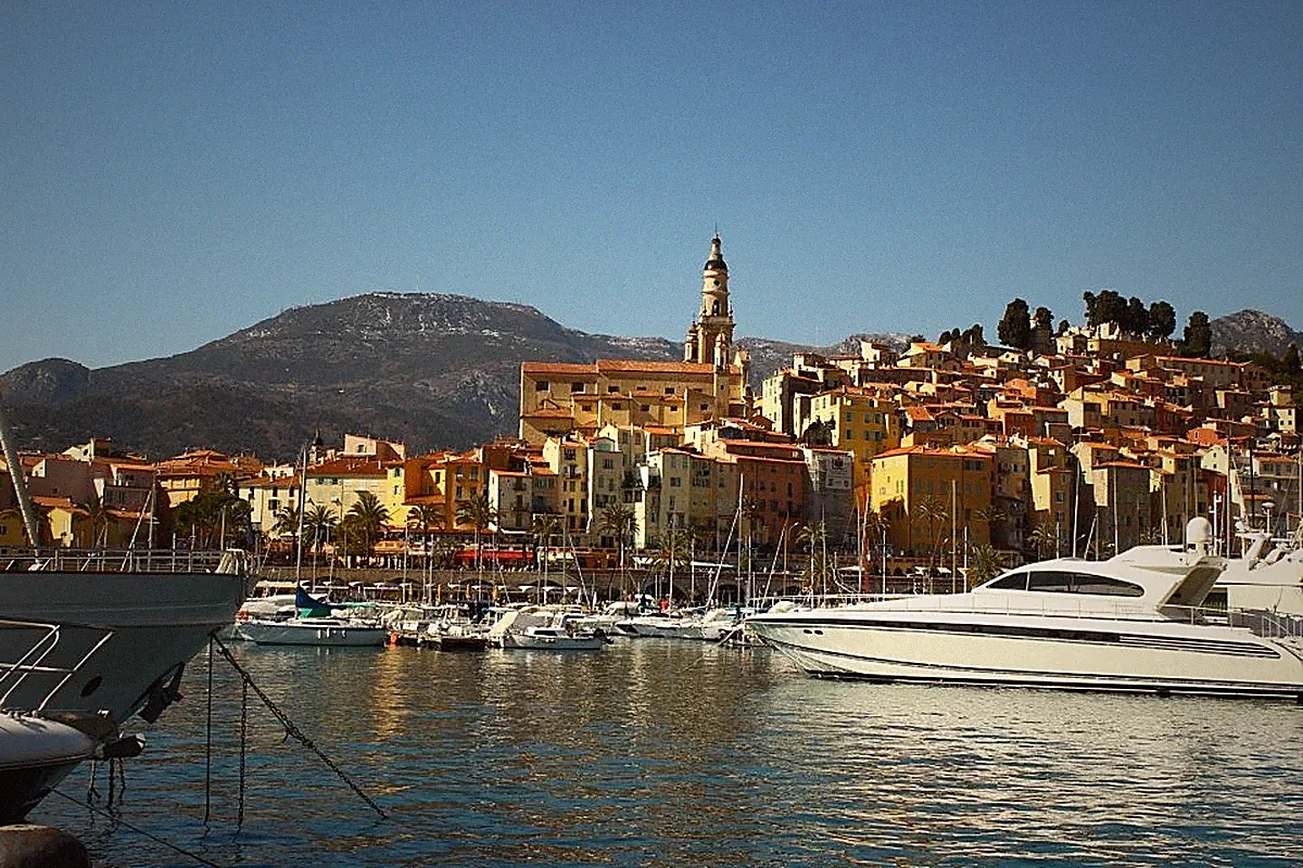 Menton — vue de la ville